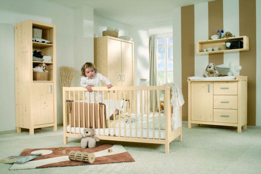 A large childrens room 3