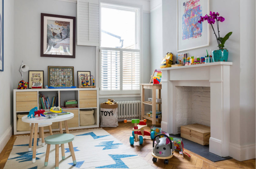 A large childrens room 5 12