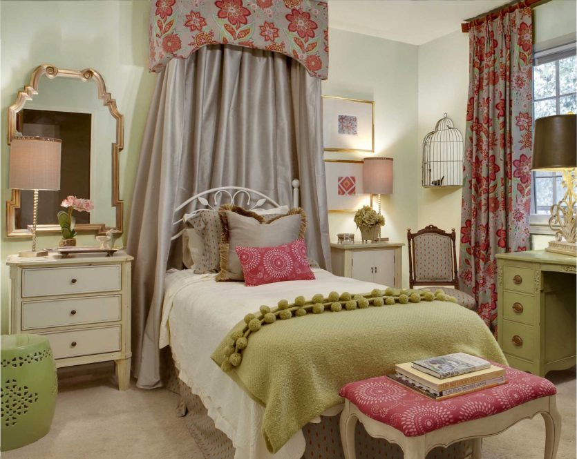 Childrens bedroom in a classic style 6